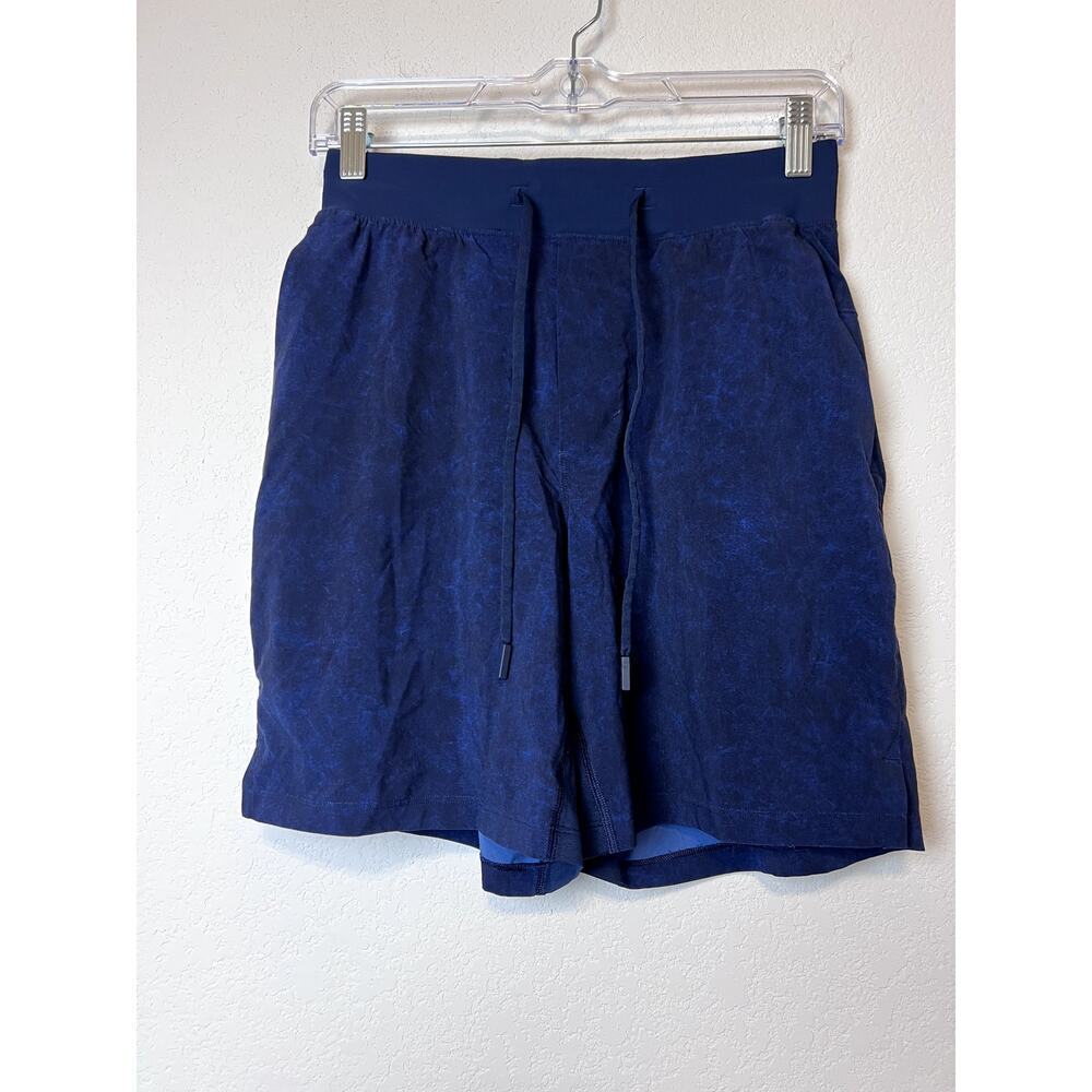 Lululemon T.H.E. Shorts 7" Inseam True Navy Size Small